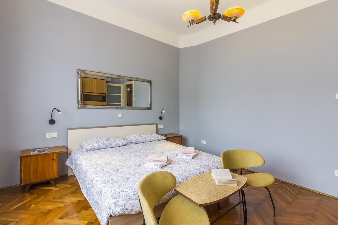 Spacious & Smart Center Apartment Pula Luaran gambar