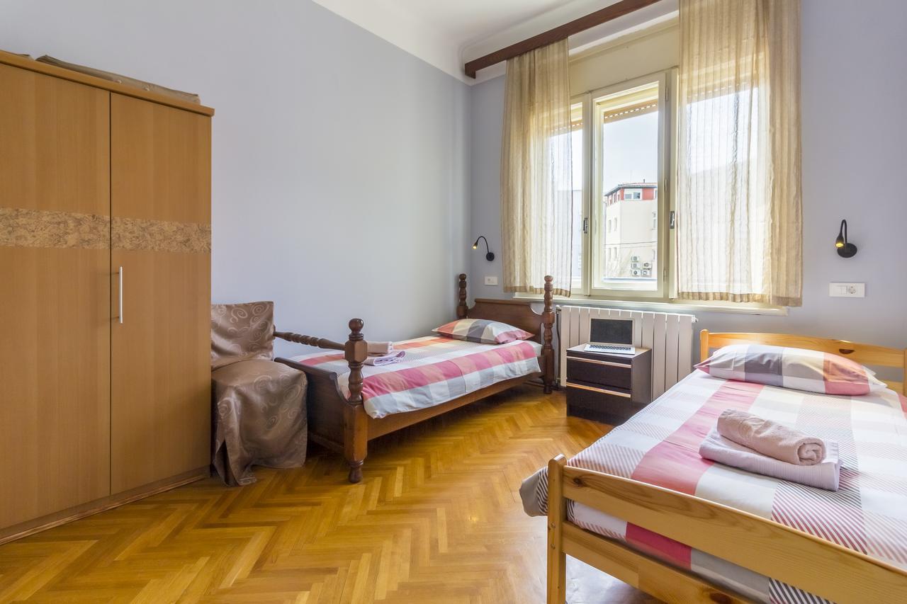 Spacious & Smart Center Apartment Pula Luaran gambar