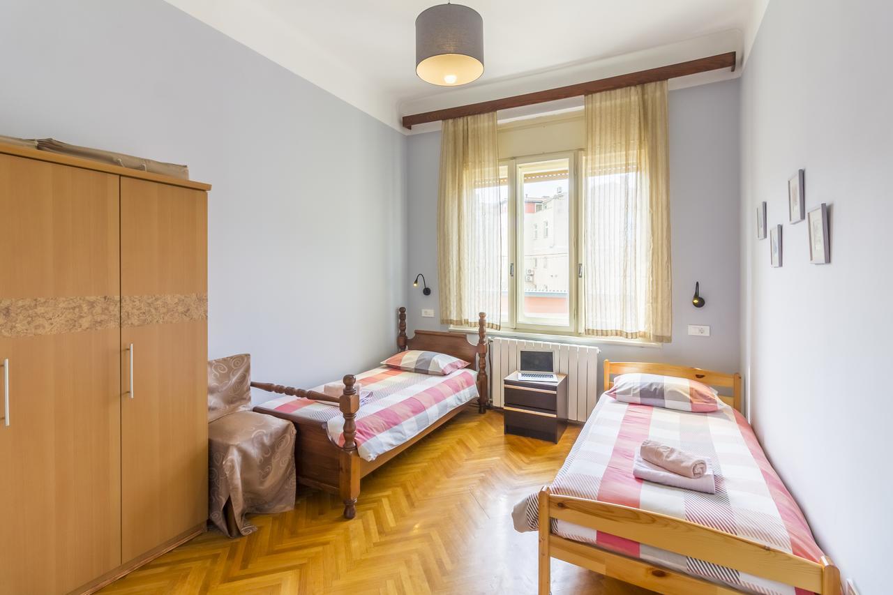 Spacious & Smart Center Apartment Pula Luaran gambar