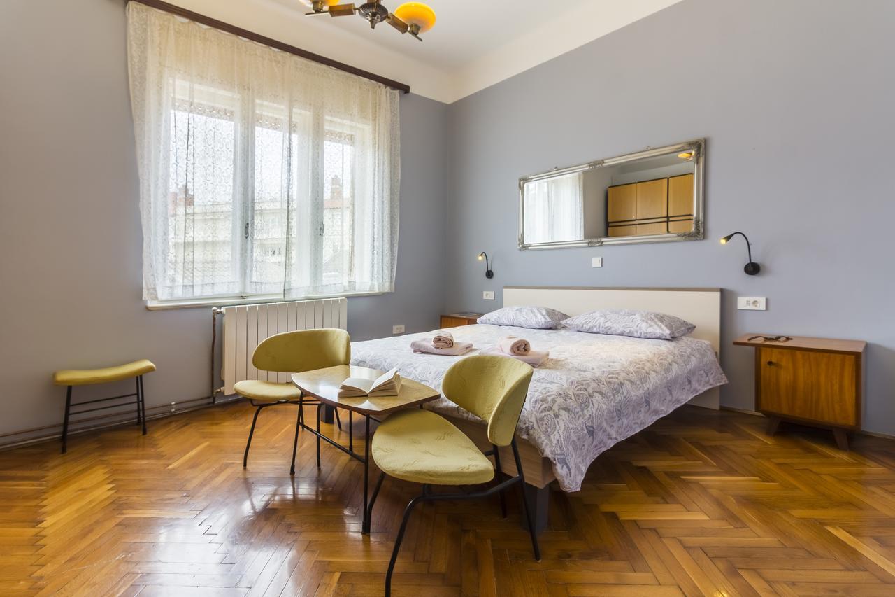Spacious & Smart Center Apartment Pula Luaran gambar